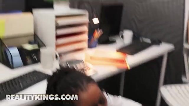 Office Temptation: Kira Noir's Steamy Encounter with Van Wylde!