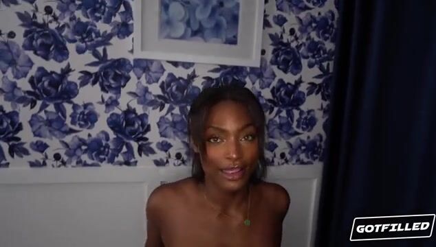 Rhae Woods Delivers an Unforgettable POV Experience with Romeo Mancini