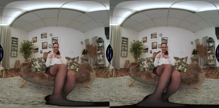 VR Experience - Seductive MILF Doctor Enjoys a Sensual Moment During Therapy Session