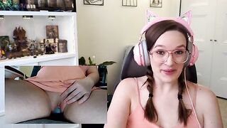 Watch This Big Ass MILF React to Bad Dragon: Hilarious Hentai Moments!