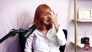 Kelly Holland Unplugged: Candid Insights on Career and Confidence with Holly Randall