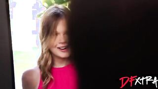 Steamy Encounter: Ebony Beauty's Secret Affair with a Sultry Blonde Nanny - Featuring Coco Lovelock & August Skye