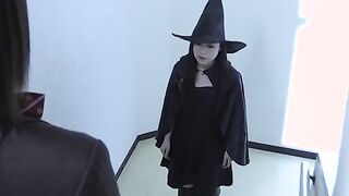 Miharu Kai's Enchanting Encounter with Nurses in the Mysterious Hospital Ward