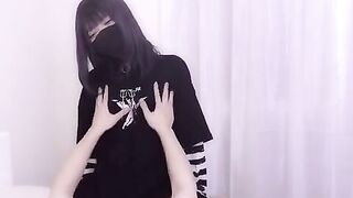Japanese Beauty Teeters on the Edge of Ecstasy with Sensational Sensations