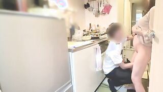 Playful Girlfriend Whips Up a Meal While Boyfriend Joins the Fun - A Steamy Kitchen Encounter!