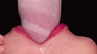 Intimate Close-Up: Experience the Ultimate Sensual Tease with a Mind-Blowing ASMR Blowjob! Tags: SweetheartKiss.