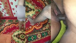 Watch Tiyana Show Off Her Smooth Curves in Stunning 4K!