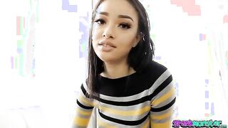 Scarlett Bloom's All-Natural Curves: A Steamy POV Ride You Can't Miss!