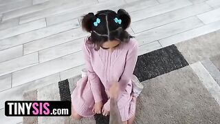 Curious Step-Sibling Adventures: Vanessa Moon's Bedroom Encounter with Her Step Bro