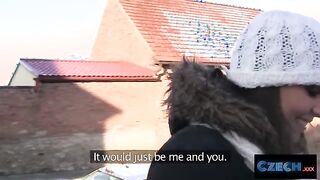 Unexpected Encounter: Paying a Star for an Unforgettable Experience on the Streets