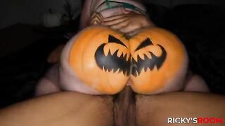 Ricky's Room Halloween Special: Abigaiil Morris and the Big Pumpkin Surprise!