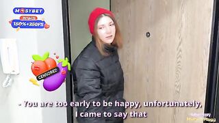 Delivery Girl's Wild Night: When Pizza Delivery Turns into a Steamy Adventure - LikaBusy