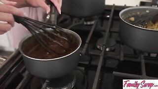 Thanksgiving Swap: Jamie Michelle & Kyler Quinn's Wild Holiday Adventure - S4:E2
