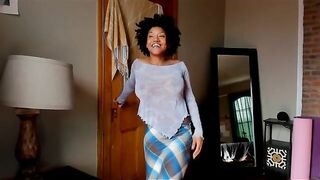 Exploring Pleasure: Rosaline Capulet's Solo Adventure with a Dildo