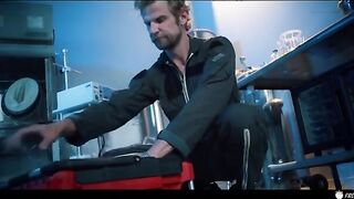 Vince Karter's Hilarious Time Freeze Prank Turns Boss into a Playful Fantasy!