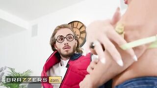 Next Door Neighbor Morgan Taylor Teaches Young Friend the Art of Kissing
