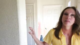 Steamy Encounter: Mature Stepmom Pleasures Her Stepdaughter's Boyfriend - A POV Experience with Autumn J Cooper!