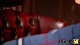 Sam Bourne's Secret Pleasure: Discover Her Favorite Aroma!