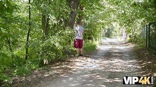 Unexpected Twists in a 4K Adventure: Exploring Kinky Outdoor Encounters with Neeo
