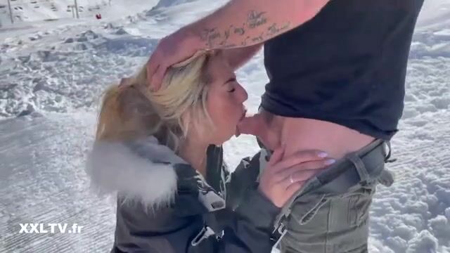 Winter Wonderland Escape: Steamy Moments in the Snow