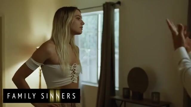 Stepdad's Wild Night: Gorgeous Blonde Stepson's Unexpected Surprise in Bed!