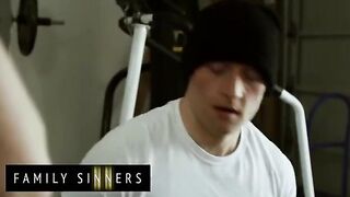 Stepbrother and Stepsister Get Steamy in the Gym - A Workout to Remember with Abella Danger and Zac Wild!