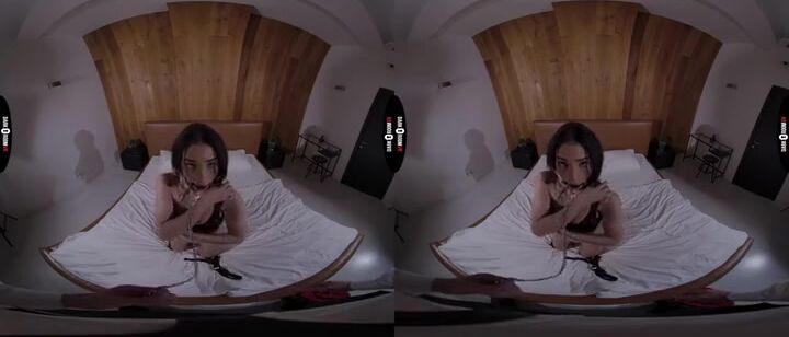 Experience Intense Virtual Reality Playtime with Darkroom VR