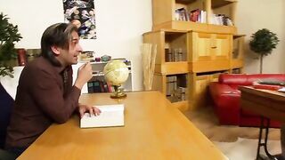 Hannah Shaw's Surprising Encounter with Her Professor Will Leave You Curious!