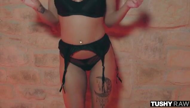 Curvy Beauty Cara Mella Shows Off Her Stunning Assets in a Wild Ride with Dante Colle!