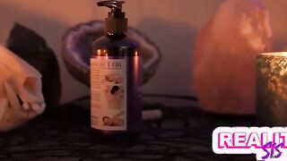 Goth Girl Stepsis Anna Claire Clouds introduces Tantric Sex to Newbie Stepbro - S2:E4