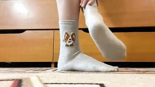 Adorable Socks and Alluring Feet: A Playful Foot Fetish Experience with Anngrinch