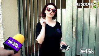 Sina Velvet Enjoys an Intimate Moment with a Lucky Fan - LETSDOEIT