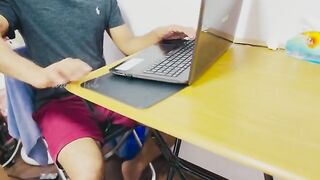 Fixing a Laptop at a Friend's Place: A Campus Adventure!