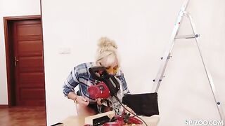Blondie Fesser's Tempting Encounter with a Skilled Woodworker