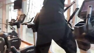Fit Girl's Intense Gym Session Takes an Unexpected Turn with Her Trainer