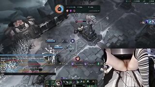 Join Gamer Girl Luna for an Intimate League of Legends Session in Bed! #20