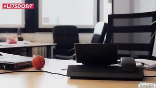 Office Roleplay: Steamy Encounter with My Boss!