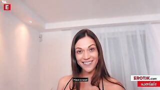 Alyssa Reece: The Alluring Star You Can't Resist!