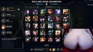 Epic Gaming Moments: Nerdy Girl's Hilarious Vibrating Toy Mishap in League of Legends #10 with Luna