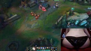 Epic Gaming Moments: Nerdy Girl's Hilarious Vibrating Toy Mishap in League of Legends #10 with Luna