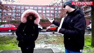 Unexpected Car Ride Adventure: Masseur's Wild Encounter with a Curvy Beauty - Featuring Katy Rose