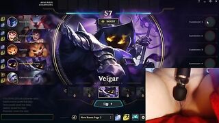 Unleashing Pleasure: Gamer Girl Luna's Vibrator Adventure in League of Legends #9!