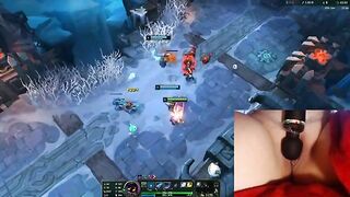 Unleashing Pleasure: Gamer Girl Luna's Vibrator Adventure in League of Legends #9!