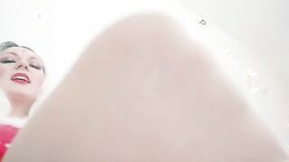 Intimate POV Experience: A Captivating Selfie Video with a Confident Mistress
