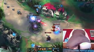 Inflatable Toy Challenge #2: Gaming with Luna - A Fun Twist on League of Legends!