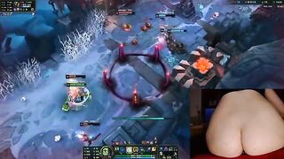 Intense Gaming Session with Luna: Exploring Pleasure and Play in League of Legends #14