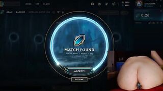Intense Gaming Session with Luna: Exploring Pleasure and Play in League of Legends #14