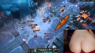 Intense Gaming Session with Luna: Exploring Pleasure and Play in League of Legends #14