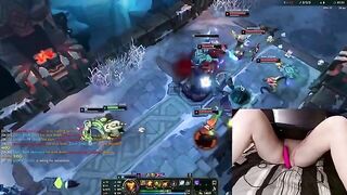 Gamer Girl Gets Creative While Playing LoL – A Fun Twist with Adult Toys!