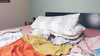 Exciting Live Stream Clip: Intense Pleasure with a Big Dildo - Watch the Thrilling Moment!